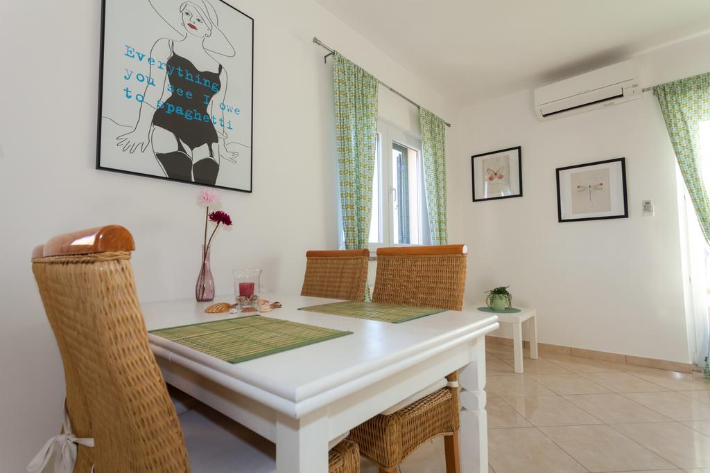 Apartments Lara & Luka Задар Экстерьер фото